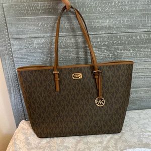Michael Kors Tote